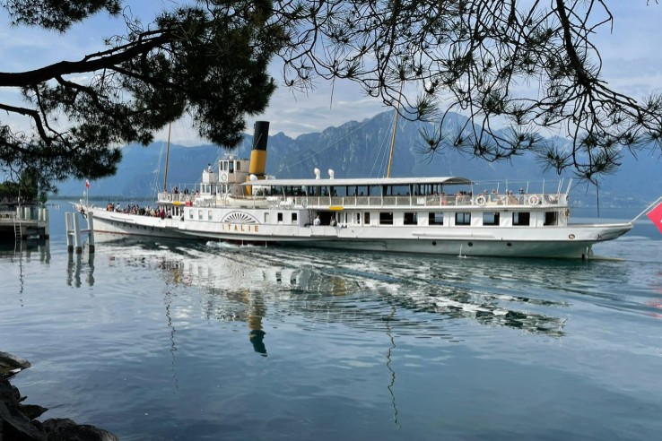 Italie steamer on Lake Geneva